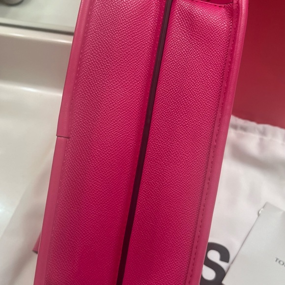 MEDIUM FUCHSIA-COLORED TOUS LA RUE AUDREE
CROSSBODY BAG - Picture 11 of 14